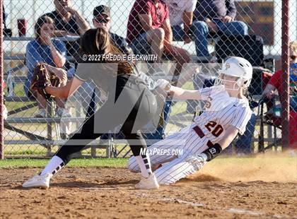Thumbnail 2 in Alvord @ Collinsville photogallery.