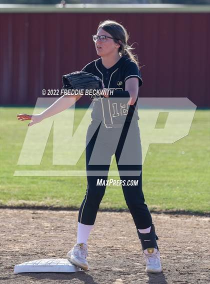 Thumbnail 2 in Alvord @ Collinsville photogallery.