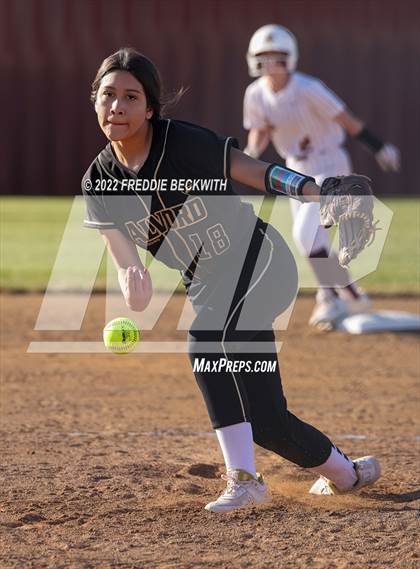 Thumbnail 2 in Alvord @ Collinsville photogallery.