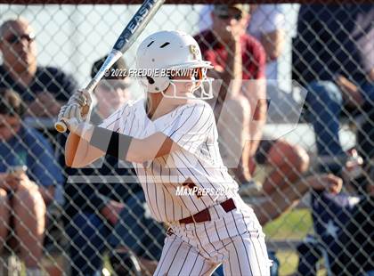 Thumbnail 1 in Alvord @ Collinsville photogallery.