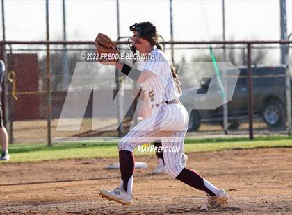 Thumbnail 1 in Alvord @ Collinsville photogallery.