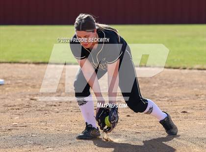 Thumbnail 2 in Alvord @ Collinsville photogallery.