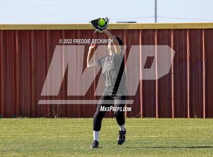 Thumbnail 2 in Alvord @ Collinsville photogallery.