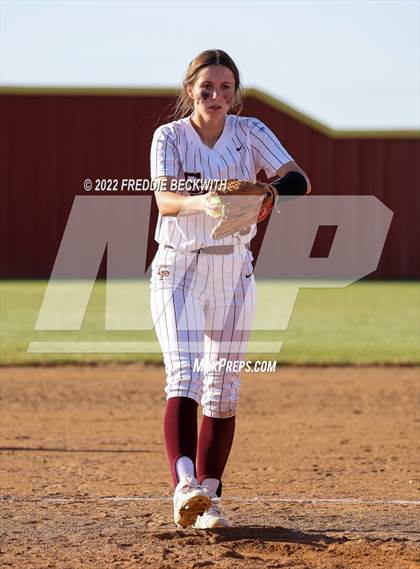 Thumbnail 1 in Alvord @ Collinsville photogallery.