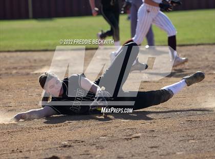 Thumbnail 3 in Alvord @ Collinsville photogallery.
