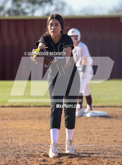 Thumbnail 2 in Alvord @ Collinsville photogallery.