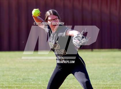 Thumbnail 2 in Alvord @ Collinsville photogallery.