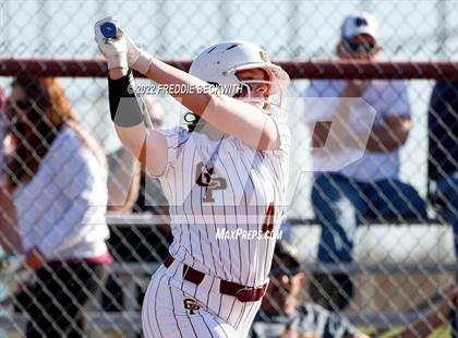 Thumbnail 1 in Alvord @ Collinsville photogallery.
