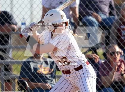 Thumbnail 2 in Alvord @ Collinsville photogallery.
