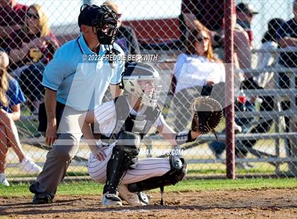 Thumbnail 3 in Alvord @ Collinsville photogallery.