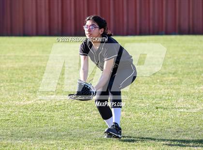 Thumbnail 3 in Alvord @ Collinsville photogallery.