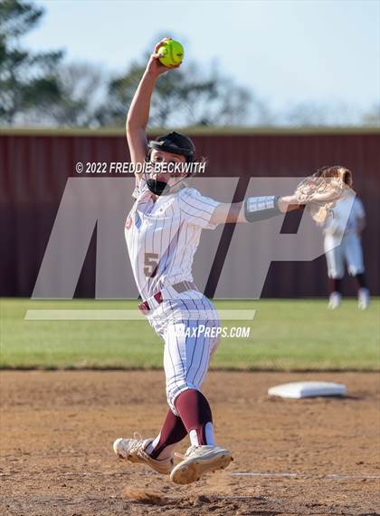 Thumbnail 1 in Alvord @ Collinsville photogallery.