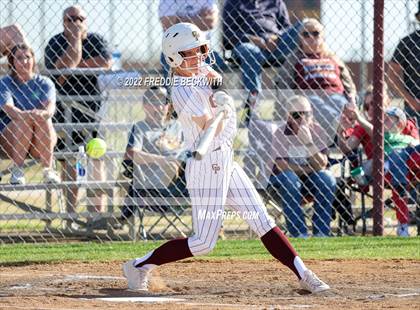 Thumbnail 1 in Alvord @ Collinsville photogallery.