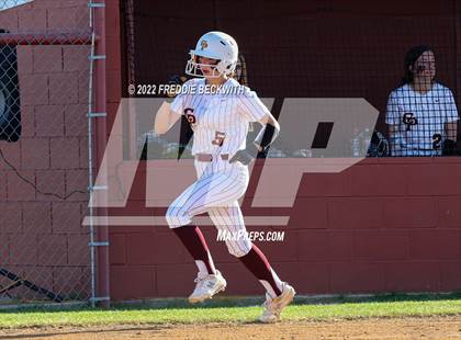 Thumbnail 1 in Alvord @ Collinsville photogallery.