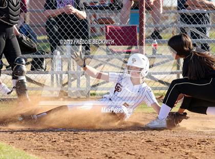 Thumbnail 1 in Alvord @ Collinsville photogallery.