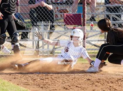 Thumbnail 2 in Alvord @ Collinsville photogallery.