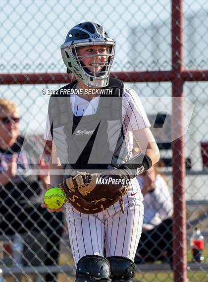 Thumbnail 2 in Alvord @ Collinsville photogallery.