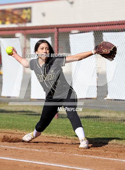 Thumbnail 2 in Alvord @ Collinsville photogallery.