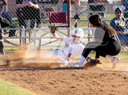 Thumbnail 2 in Alvord @ Collinsville photogallery.