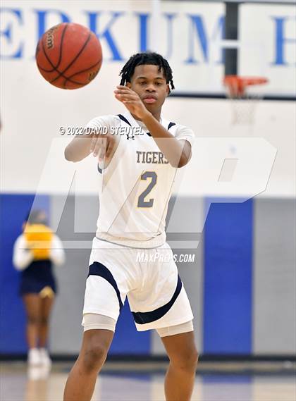 Thumbnail 1 in Bella Vista @ Inderkum photogallery.