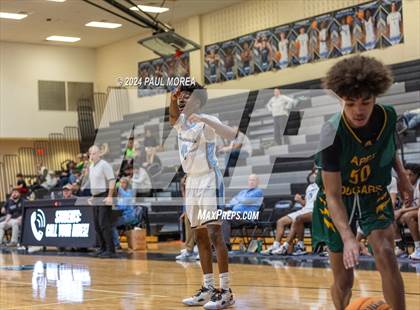 Thumbnail 3 in Apex @ Panther Creek photogallery.