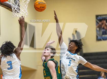 Thumbnail 2 in Apex @ Panther Creek photogallery.