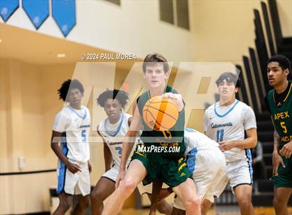 Thumbnail 1 in Apex @ Panther Creek photogallery.