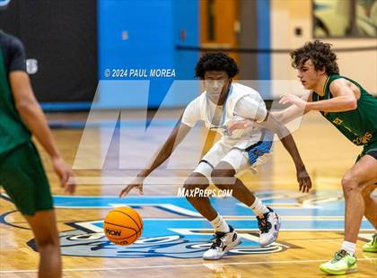 Thumbnail 1 in Apex @ Panther Creek photogallery.