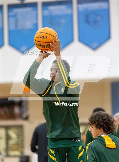 Thumbnail 1 in Apex @ Panther Creek photogallery.