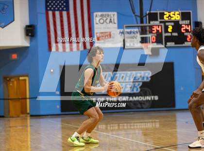 Thumbnail 2 in Apex @ Panther Creek photogallery.