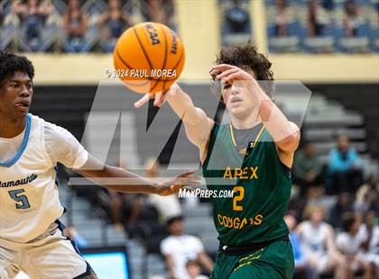 Thumbnail 3 in Apex @ Panther Creek photogallery.