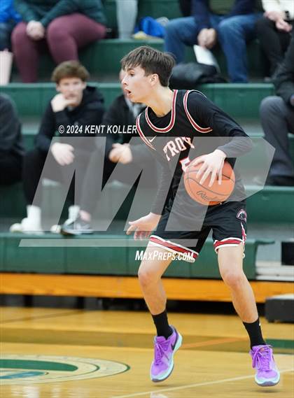 Thumbnail 2 in Troy @ Lake Orion photogallery.