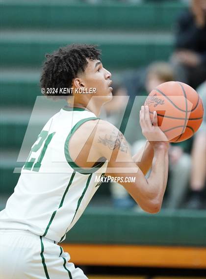 Thumbnail 1 in Troy @ Lake Orion photogallery.