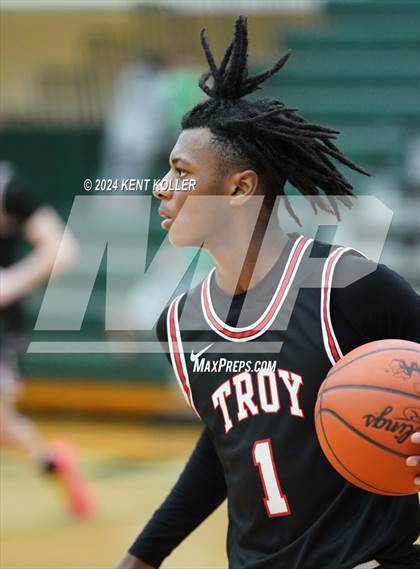 Thumbnail 2 in Troy @ Lake Orion photogallery.