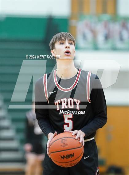 Thumbnail 3 in Troy @ Lake Orion photogallery.