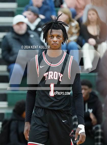 Thumbnail 3 in Troy @ Lake Orion photogallery.