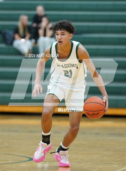 Thumbnail 1 in Troy @ Lake Orion photogallery.