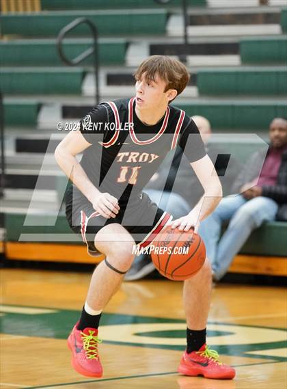 Thumbnail 1 in Troy @ Lake Orion photogallery.