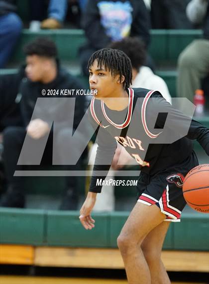Thumbnail 3 in Troy @ Lake Orion photogallery.