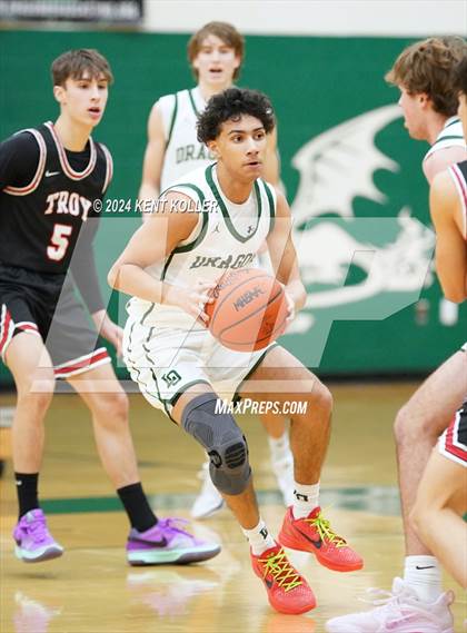Thumbnail 3 in Troy @ Lake Orion photogallery.
