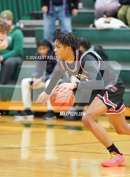 Thumbnail 1 in Troy @ Lake Orion photogallery.
