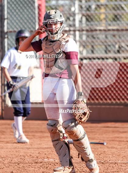 Thumbnail 2 in Yuma Catholic vs. Trivium Prep photogallery.