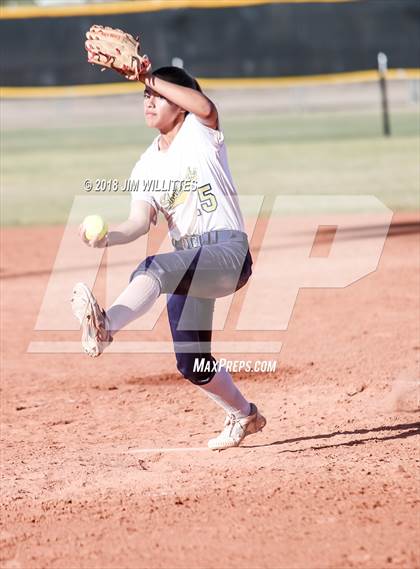 Thumbnail 1 in Yuma Catholic vs. Trivium Prep photogallery.