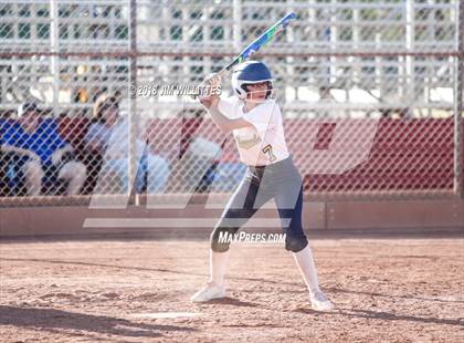 Thumbnail 2 in Yuma Catholic vs. Trivium Prep photogallery.