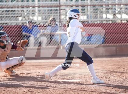 Thumbnail 3 in Yuma Catholic vs. Trivium Prep photogallery.