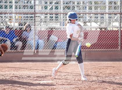 Thumbnail 2 in Yuma Catholic vs. Trivium Prep photogallery.