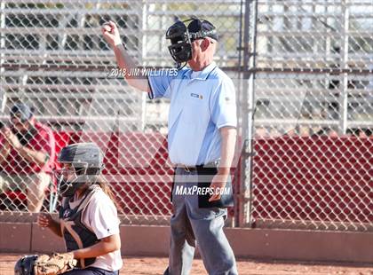Thumbnail 2 in Yuma Catholic vs. Trivium Prep photogallery.