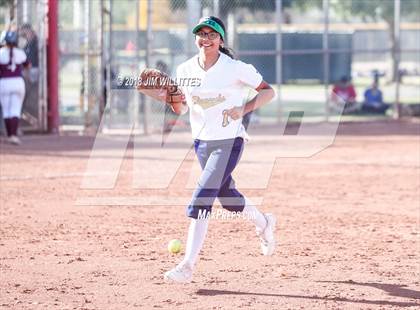Thumbnail 1 in Yuma Catholic vs. Trivium Prep photogallery.