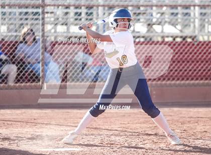 Thumbnail 3 in Yuma Catholic vs. Trivium Prep photogallery.