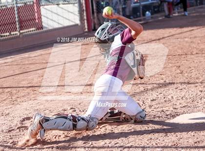 Thumbnail 1 in Yuma Catholic vs. Trivium Prep photogallery.
